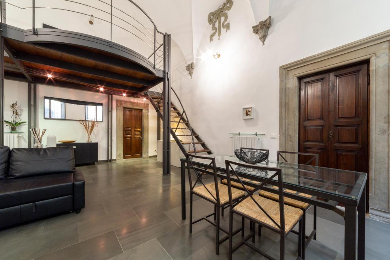 Ferienwohnung Pepi Loft In A Historical Building Florenz Exterior foto