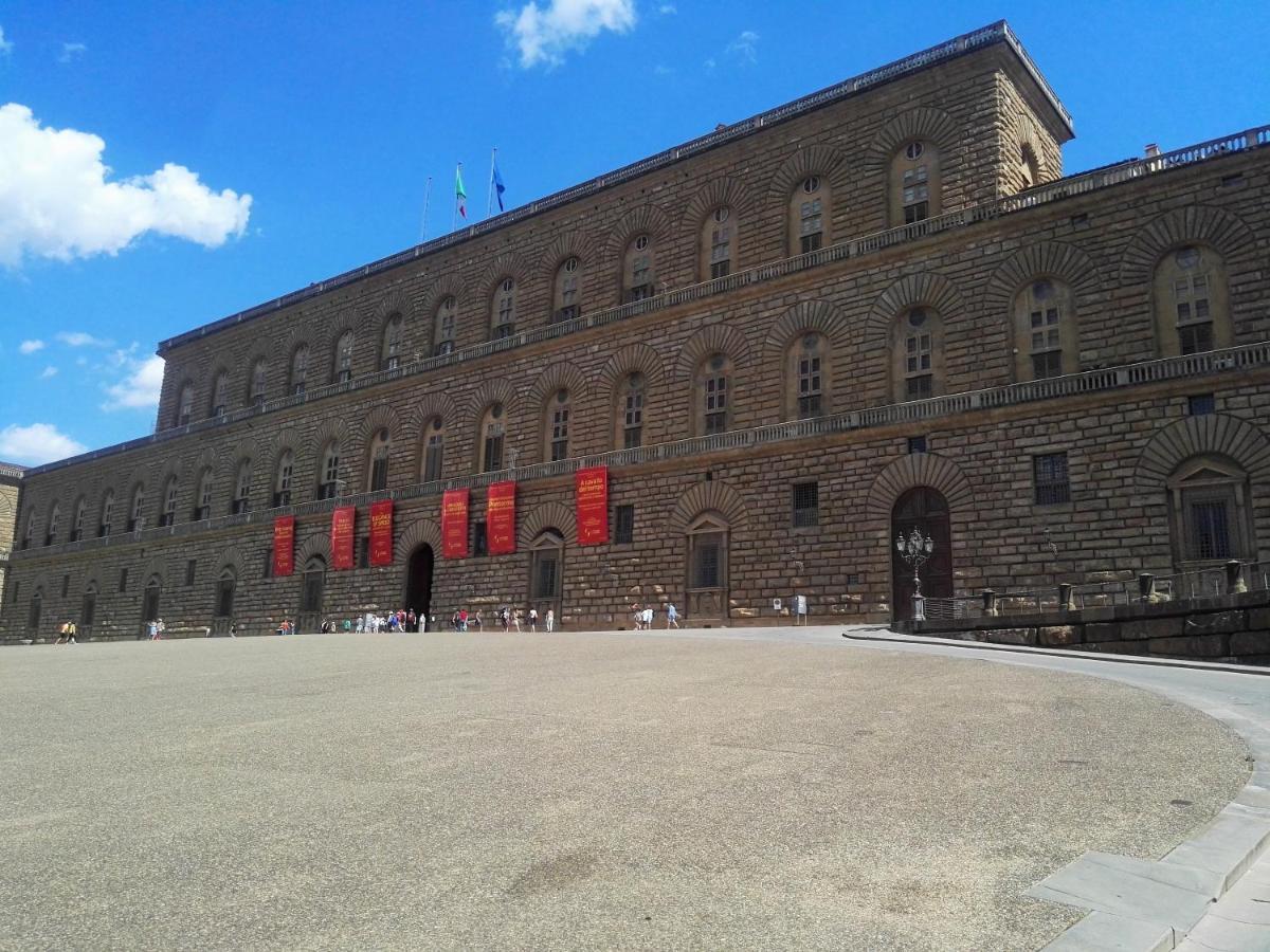 Ferienwohnung Pepi Loft In A Historical Building Florenz Exterior foto
